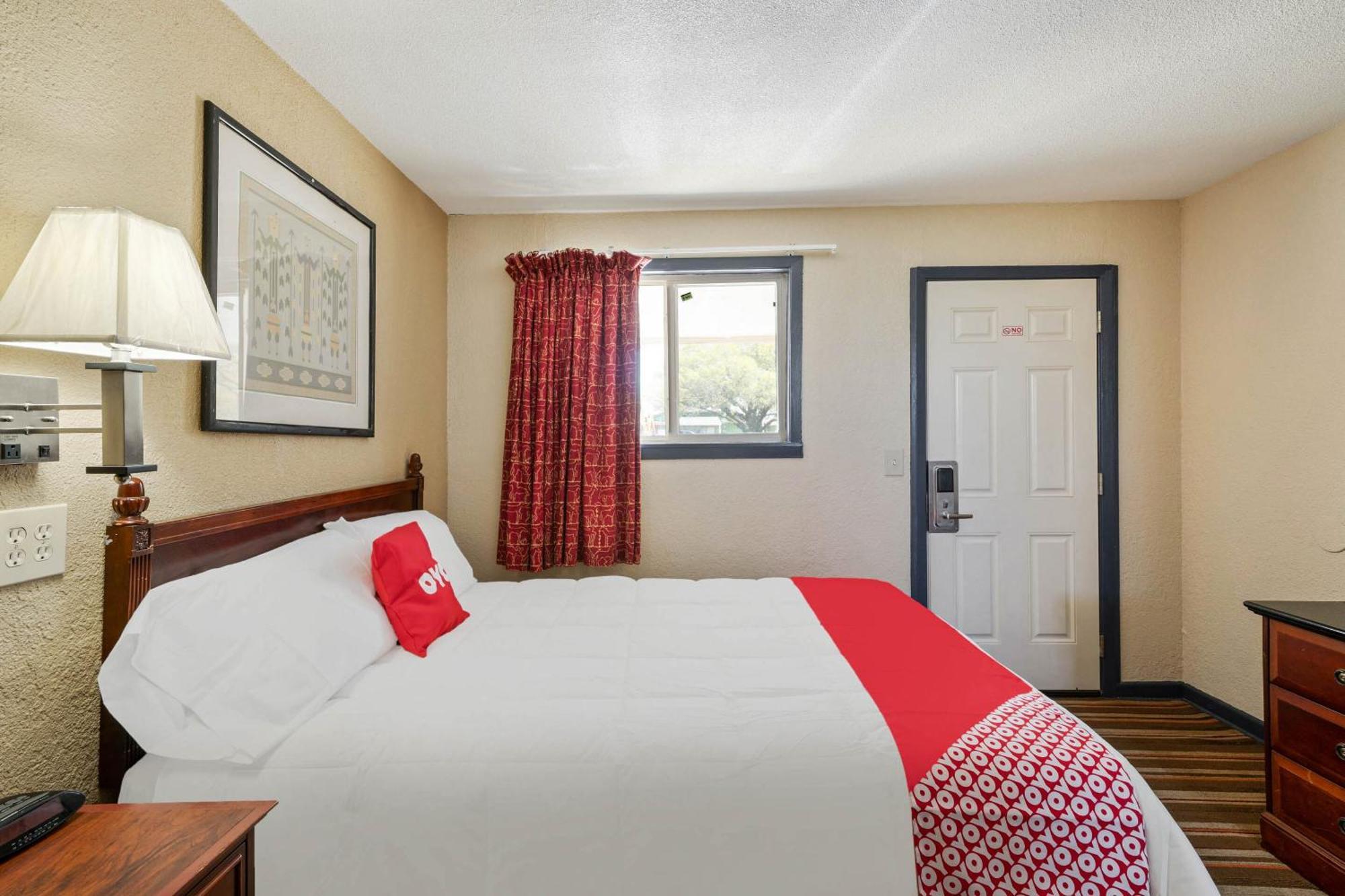 Oyo Hotel Luling Tx Downtown I-10/Us-90 Buitenkant foto